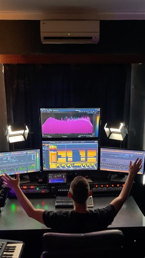 Reflekt feat. Deline Bass - Need To Feel Loved (Pierre Pienaar Remix) #trance #trancefamily #studio