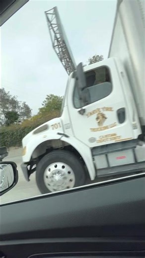 2013 Freightliner M2 106 Box Truck