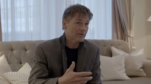 39K views · 2K reactions | We didn't post an interview clip yesterday, so today we'll make up for this with a long clip including comments from the entire band: Morten Harket, Paul Waaktaar-Savoy and Magne Furuholmen answer one big question we know you are curious about: Will there be new songs played during the acoustic gigs? | A-ha | Facebook