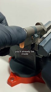 271K views · 1.3K reactions | Tool for breaking door without damage this 2026!  #polocom #lockpicks #lockpicking #decoder | Polocom LLC | Facebook