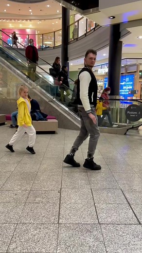 🌔 More dance tutorials and moonwalk on my profile 🌖