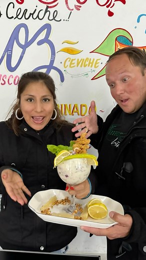 DONDE COMER MENÚ BARATO EN ARGENTINA? 🇵🇪🇦🇷🥘 Nos fuimos a degustar la mejor Gastronomía Peruana a @como.encasaa11 Barrio once y pedimos menús . 1.Entrada Sopa de fideo con pollito para este invierno . 2. Plato principal Ceviche de pollo y Bistec a lo pobre. 👉Y todo esto a 4000 y 5000 Arg 🇦🇷 4 y 5 USD 💵 a elección 📍Sarmiento 2976 Once Buenos Aires Argentina Te gustaría probar este menú? Conocías este lugar?🥘 #menu #menusemanal #menucompleto #menuejecutivo #sopa #bistecalopobre #ensalada