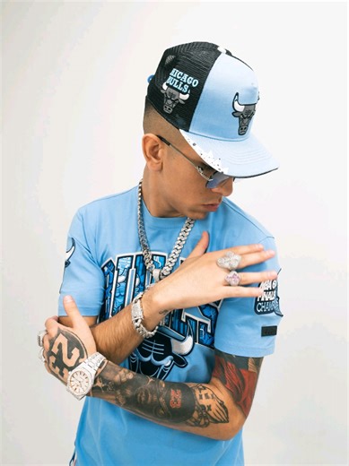 "ES UNA DIABLA"#eljordan23 #esunadiabla #dimeletter #lospatosfeosincor...