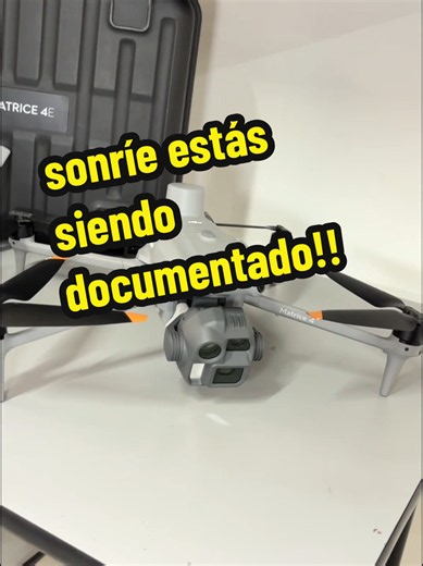🕵️‍♂️🚨 ¡La investigación forense entra en una nueva dimensión! Hoy, en FTI, no solo hablamos de reconstrucción de escenas: la vivimos con tecnología de última generación. 🔬📡 Escáner 3D, fotogrametría aérea y drones especializados nos permitieron comprender cómo la tecnología puede transformar la manera de documentar, analizar y reconstruir una escena del crimen. Cada punto, cada medida y cada detalle pueden convertirse en información fundamental para una investigación. 📍🔎 Gracias a GEO SYS