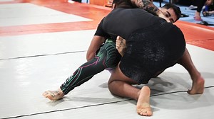 Nice Body Lock Pass into a Close Back Take 🤼‍♀️💥 #grapplingindustries #bjj #jiujitsu #grappling #nogi #wrestling #judo #jiujitsuvideos #bjjvideos #jiujitsulifestyle #bjjlifestyle #stuartcooperfilms #takedowns #submissiongrappling #submissionwrestling #sambo #martialarts 🎥 @stuartcooperfilms | Grappling Industries