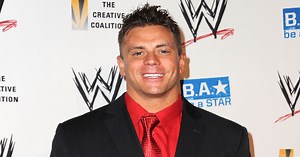 Alex Riley Nearing His Ring Return, Tyler Breeze & Big Cass at Aftershock, Latest Xavier Woods Video, "Keep it Tight" Montage