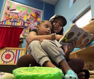 Had the best time with my punkin’ at Harris County Public Library today! When I was her age, my parents would take me to Dallas Public Library (Mountain Creek) every week — and I would get about 15 books. 📚 Hope to pass on the rich joys of reading. 🤓 | ABC13-Erica Simon