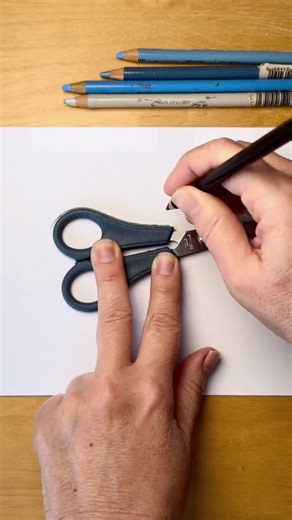 569K views · 1.4K reactions | Elevate drawings with this arts & crafts hack  | UNILAD | Facebook