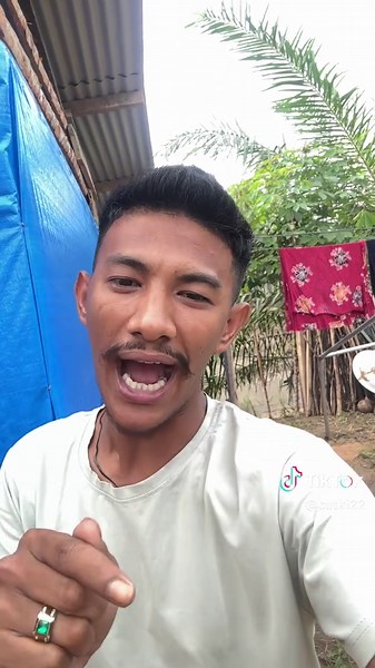 Cutki: A Joyful TikTok Moment