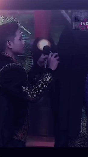 Penampilan Memukau Valen dan Mila di Dangdut Academy 7