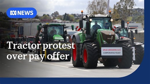 Tasmanian potato farmers protest at Simplot over a pay offer that cuts the amount they are paid.