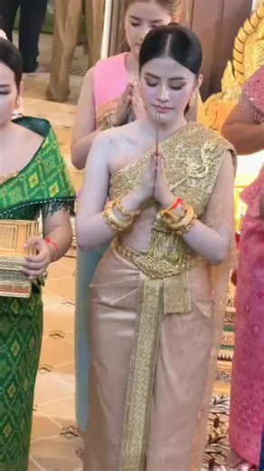 @Eiilay Kong 🤣🤣