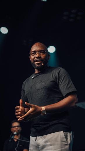 Code V | Escola de Liderança on Instagram: "O Aquecimento está prestes a começar — e algo poderoso vai acontecer em Luanda. Líderes serão despertados. Visões serão alinhadas. Destinos serão ativados. 📍 4 de Fevereiro – Centro de Convenções Talatona ✨ O teu grande plano começa aqui. Ainda há tempo… mas não por muito. Essa decisão pode marcar um novo capítulo da tua liderança. 👉 Estás dentro ou vais ficar a ver depois? #OAquecimento #CODEV #Liderança #VenceslauAndrade #Luanda ContagemRegressiva