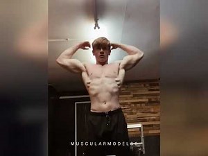 Great physique bodybuilder muscle flexing review