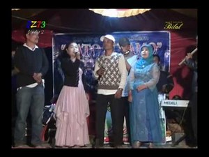 Duet Maut Pemain Seruling dg 2 Biduan Kondang