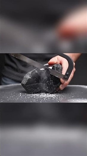 ❄️Amazing Discovery! Snowflake Obsidian Revealed Inside a Black Rock! ✨#obsidian #gemstones #crystal