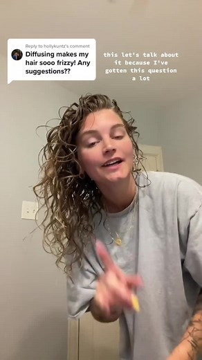 Effective Wavy Hair Diffusing Tips for Frizz-Free Curls