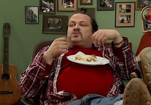 OČI ĆE VAM STATI KAD GA VIDITE: Pogledajte kako danas izgleda Dino iz serije Lud, zbunjen, normalan (FOTO)