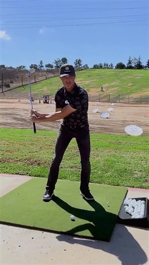 The secret to effortless power isn’t in your arms, it’s in the weight of the club head. ⚖️ Too many golfers try to force the swing instead of feeling it. This drill trains you to sense the club head, let the weight flow, and allow your arms to switch naturally, trail to lead, lead to trail, without tension. Choke down, take some half swings, and focus on letting the club point early. Once you feel it, go full. The result? Effortless, repeatable power. . #GolfInstruction #GolfSwing #GolfTips #Gol