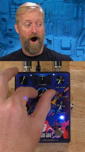 BEYOND BONKERS! @cosmodio.instruments just launched the Splinter Twin and it’s the missing link between delay, chorus, flanger and guitar sounds that don’t even have names yet. | 60 Cycle Hum: The Page