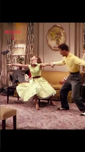 Why This 1953 Dance Still Feels More Joyful Than Modern Musicals