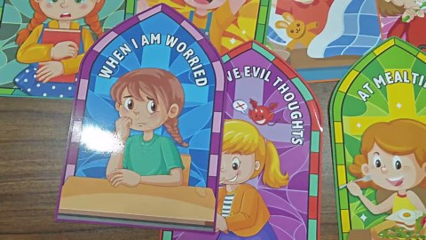 When Should I Pray Sunday School Decorations for Classroom Prayer Cutouts Christian Bulletin Board Sets Decor Religious Prayer Cutouts Posters for Classroom Home Bible Church Wall Decorations