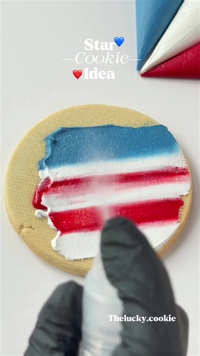 Star-Shaped Cookie Decorating Ideas and Tips