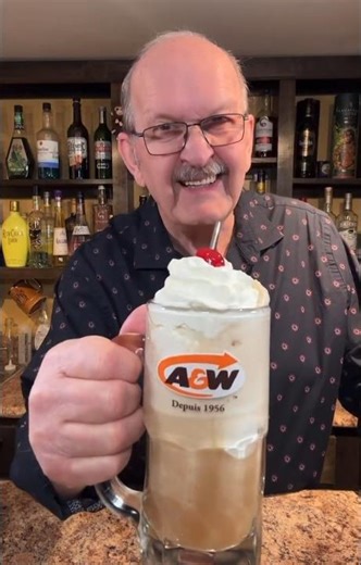 A&W Ice Cream Sundae Float, Happy Float Day Friday!