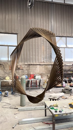 手艺人制作团队 #Art #sculpture #sculptureart #ornaments #craftsman #metal #艺术 #摆件 #手工