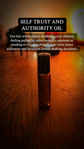 🕯✨ Self Trust and Authority Oil ✨🕯 For strengthening inner knowing, confidence, and decision making. ✨ What you’ll need: 💛 Sweet almond oil as the carrier 🌿 Thyme to support courage and clear voice 🌿 Rosemary to reinforce clarity and self belief 🍃 Bay leaf to anchor intention and authority 🌼 Chamomile to calm doubt and steady the mind 🔮 Clear quartz chips to amplify trust and focus 🧪 How to create: 1. Place the herbs and clear quartz chips into a small bottle 2. Pour sweet almond oil ov