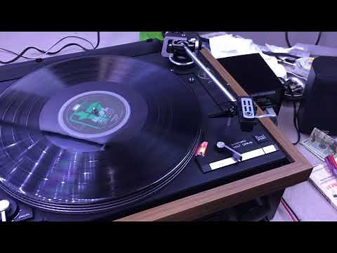 Dual 1246 Automatic Belt Driven Turntable.