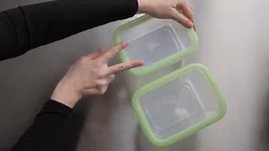 Wish your plastic food containers didn't still smell like leftovers? Get rid of lasting odors with this #OXOGoodTips video: http://us.oxo.com/XjkH At OXO, we strive to develop tools that help you do the things you love and with our Good Tips Videos, we want to share tricks to help make your life easier and food storage containers just a little less stinky! | OXO