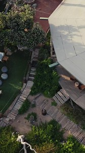 Conoce Sandcastle House, una casa de ensueño a la orilla del mar inspirada en el diseño estructural de un castillo de arena. https://trib.al/F8REwdh | Architectural Digest Mexico y Latinoamérica