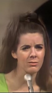 135K views · 1K reactions | Experience a captivating musical performance as we reminisce about cherished memories on stage. A singer in a green dress pours her heart out, accompanied by a drummer, in this soulful reflection on the past. Join us for a trip down memory lane! #SingerSongwriter #LiveMusic #Memories #GreenDress #StagePerformance #Drummer #Nostalgia #MusicalJourney #Acoustic #ThrowbackSongs | Bytesizenetwork | Facebook