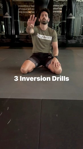 3 Inversion Drills to Improve Your Jiu Jitsu: 1. Seated Sideliner 2. Prone Inversion 3. Back Roll Prone Inversion. MOVE BETTER #jiujitsuflo #jiujitsu #bjj #brazilianjiujitsu #mobility | Ari Goldman