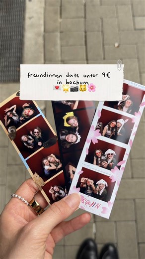 bochum entdecken 📸🎞️🤍 ad ab in die koreanische photobooth mit euren girls hier könnt ihr: 📸 aus verschiedenen frames wählen, z.b. mit einem oder vier fotos pro streifen 🐱🌸 saisonale frames ausprobieren, gerade gibt es ein so süßes katzenframe 🎞️ insgesamt 10 fotos machen und eure liebsten auswählen 🤍 für 4,50€ p.p. jeweils mit eurem eigenen streifen nach hause gehen 📱 per qr code die bilder aufs smartphone bekommen & als gif 📍 @Sajin fotobox (im takumi) viktoriastraße 59 | bochum #date