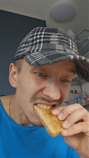 Wo ist sein Essen hin?👀