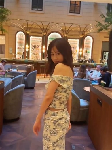 元AKB48 前田敦子 写真集「Beste」発売中です！