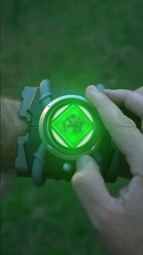 Ben 10 Race Against Time Omnitrix Interface + Transformation!