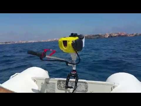 OZEAM 1.3HP 4 tiempos en Z-Ray 3,10m prueba en mar