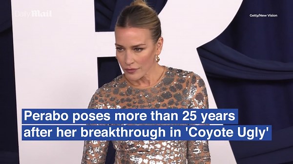 Actress Piper Perabo, 49, at 2025 Glamour of the Year Awards