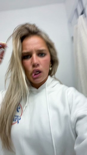 Cute Beauty Khan's Viral Dance TikTok