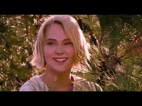 Bridge to Terabithia (2007): "Just close your eyes, but keep your mind wide open." - HD