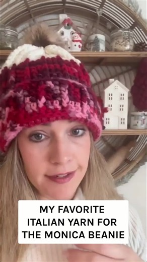 Crocheting this 2-toned ribbed beanie is easier than you think! Using medium-weight yarn, follow along with the pattern for a gorgeous, handmade hat. Grab the pattern and watch the full video tutorial on YouTube! #crochetbeanie #yarncraft #DIYfashion #handmadehat #crochettutorial