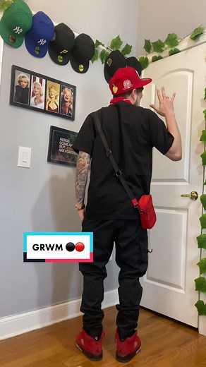Men's Streetwear Outfit Ideas with Red and Black Caps