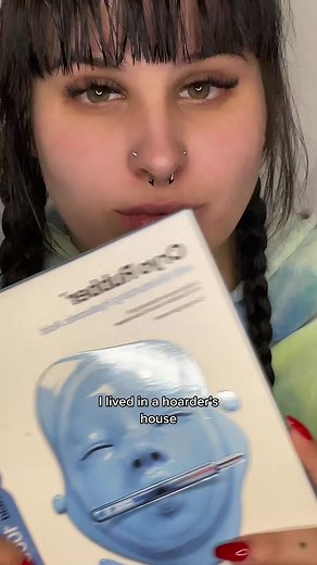 Living in a Hoarder's House: Childhood Trauma Storytime