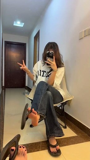 Sensual Feet: Sexy Toes and Smooth Soles 💖👠 #FootArt