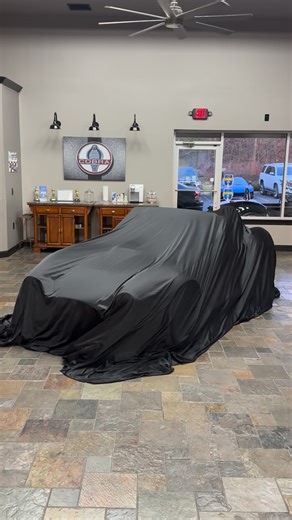 Jonathan Motorcars on Instagram: "BLAZIN 🔥🔥 Deposit In House‼️ #JMCCobra #shelby #427 JMC is your Official @backdraft_racing Dealer! ☎️609-871-2700 💻JMCCobra.com"