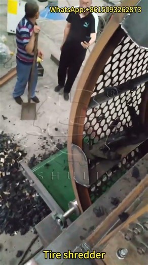Efficient Tire Shredder Machine in Action – Powerful Tire Recycling Solution for Industrial Use