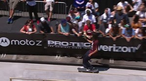 This is how you dew it! Evan Smith flower delivery on the Dew Tour live stream. Catch all the action right now on their Facebook page. #DewTour | TransWorld SKATEboarding